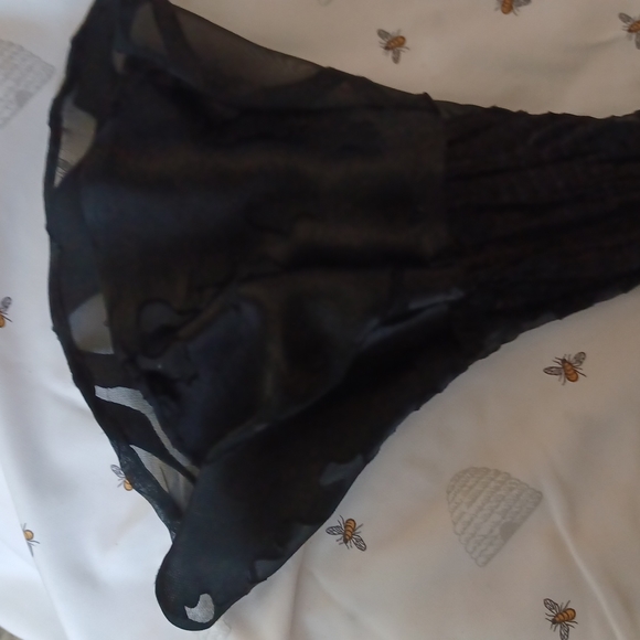 Black sheer evening top - Picture 4 of 11